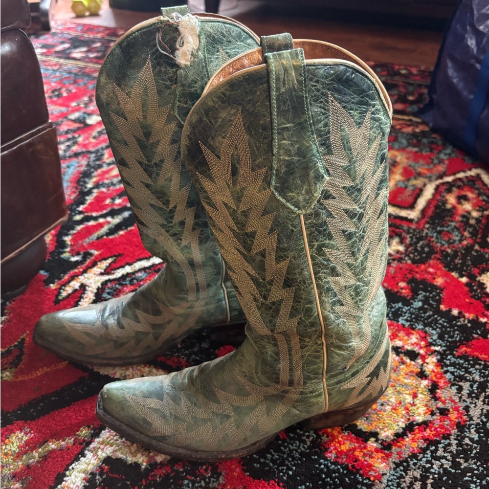 Vintage Green Tooled Leather Western Heeled Boots